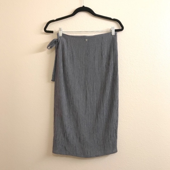 Roxy Ferry Escape Wrap Skirt In Navy/White Stripe - Picture 10 of 16